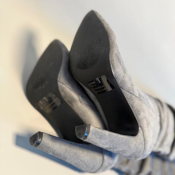 Charlotte Russe Wink Below Knee Suede Boots Sz8 - Picture 2 of 8